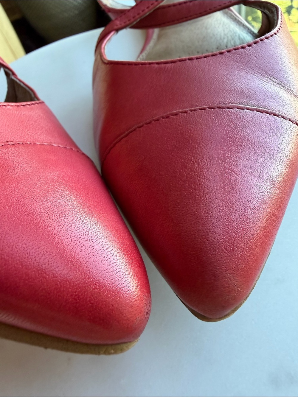 EUC CC Corso Como Pointy Toe Leather Slingback Flats - Size 7M (fit like 6.5)